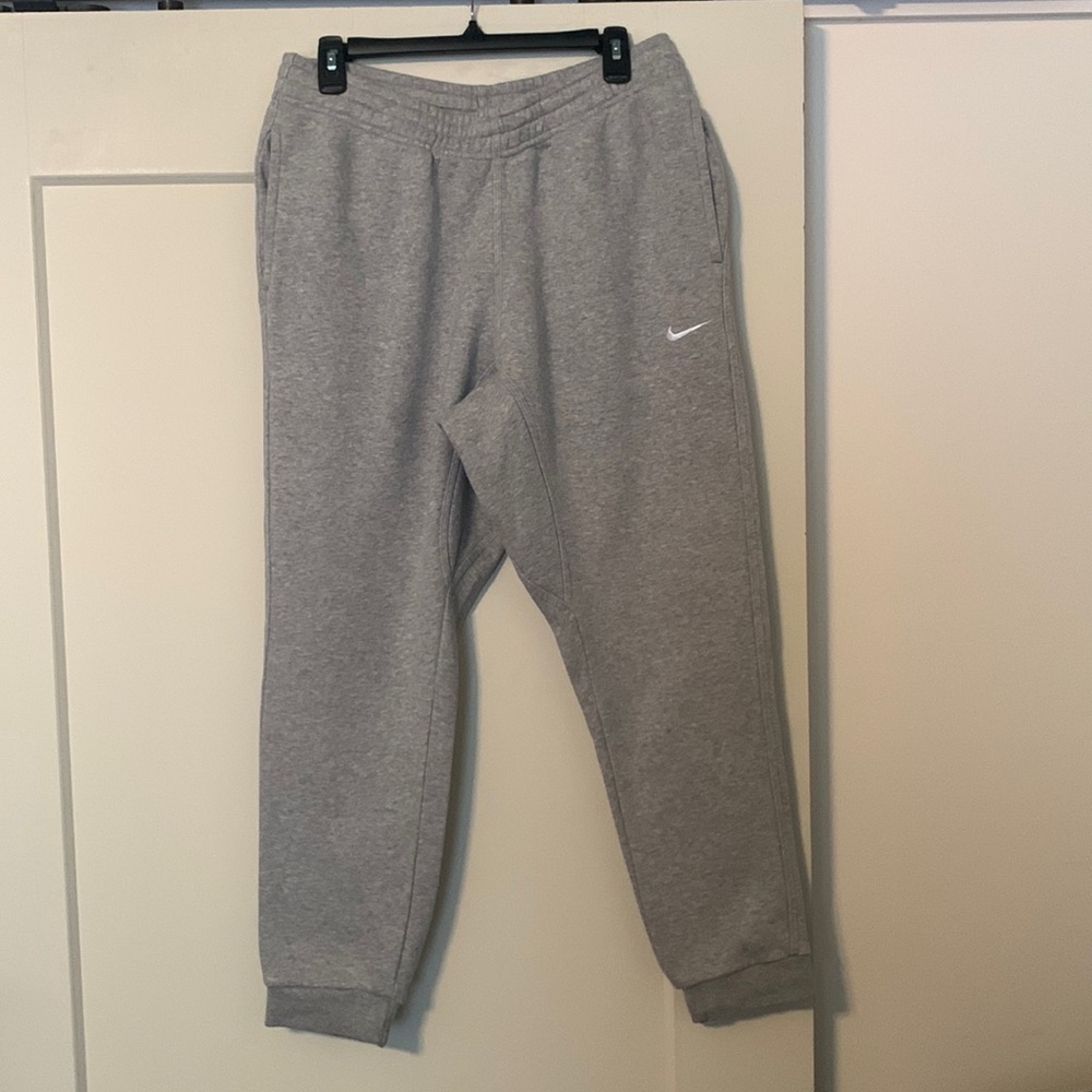 Large Nike Sweat pants in used condition